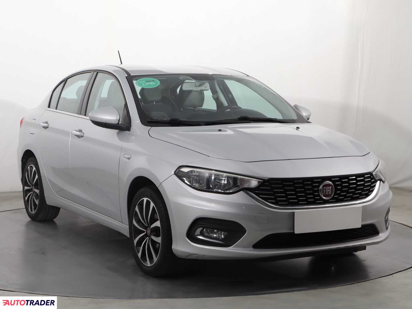 Fiat Tipo 2016 1.6 108 KM Fiat Tipo 2016 1.6 108 KM
