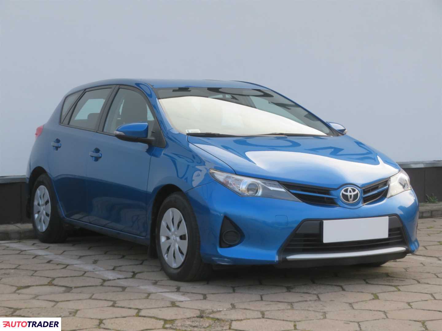 Toyota Auris 2013 1.3 97 KM Toyota Auris 2013 1.3 97 KM