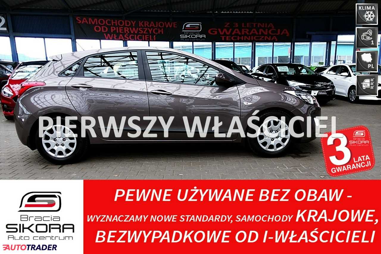 Hyundai i30 2014 1.4 100 KM