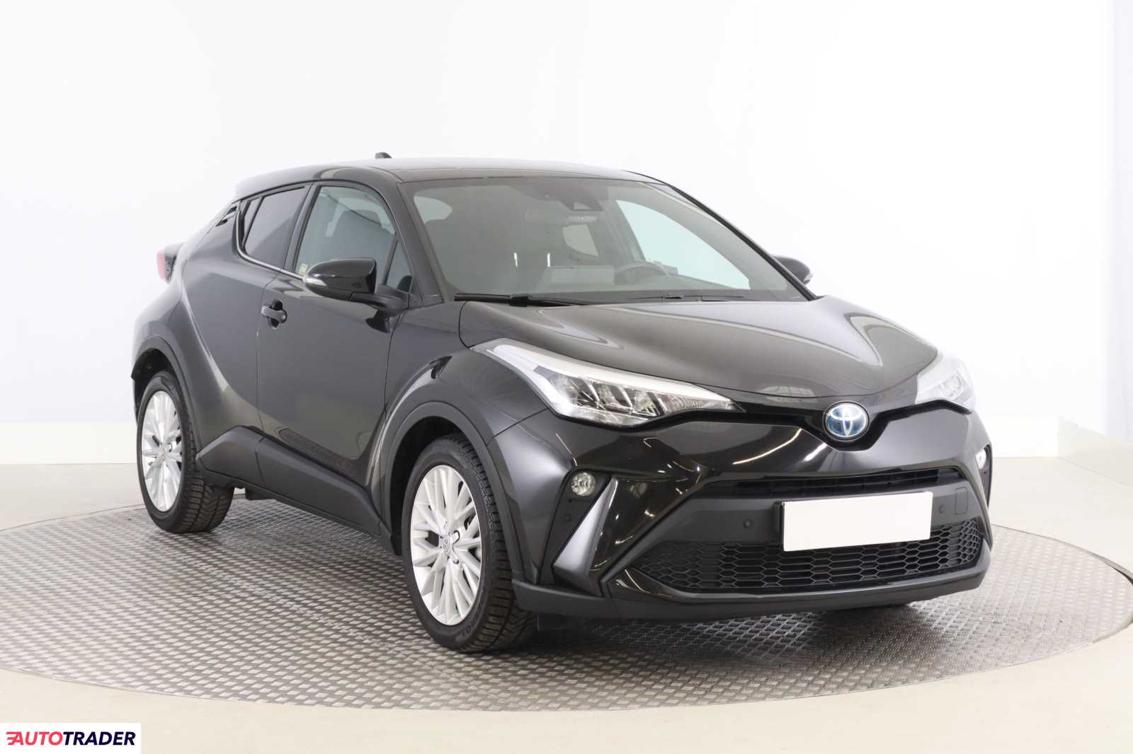 Toyota C-HR 2022 1.8 120 KM