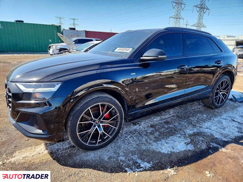 Audi Q8 2022 3