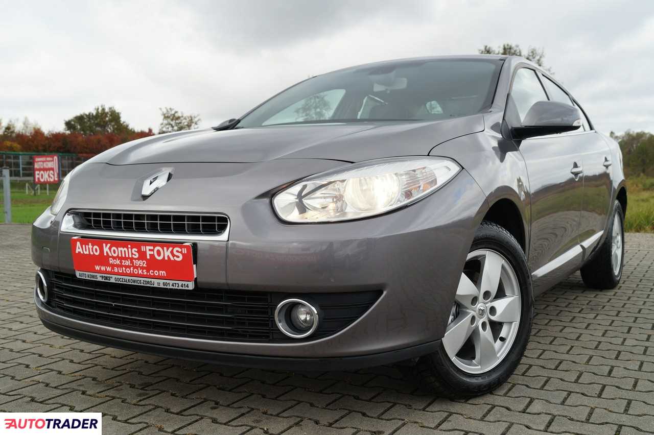 Renault Fluence 2010 2.0 140 KM