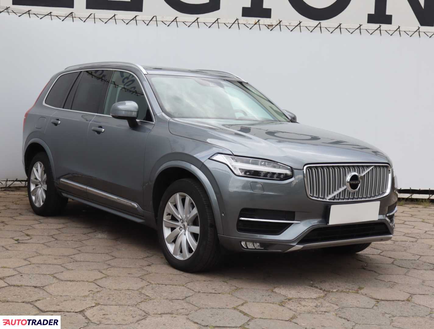 Volvo XC90 2015 2.0 221 KM