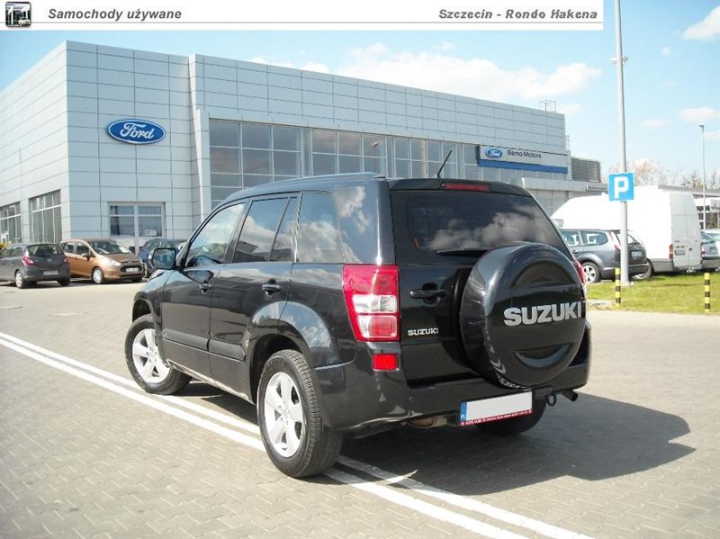 Suzuki Grand Vitara 2.0 140 KM 2009r. (Szczecin