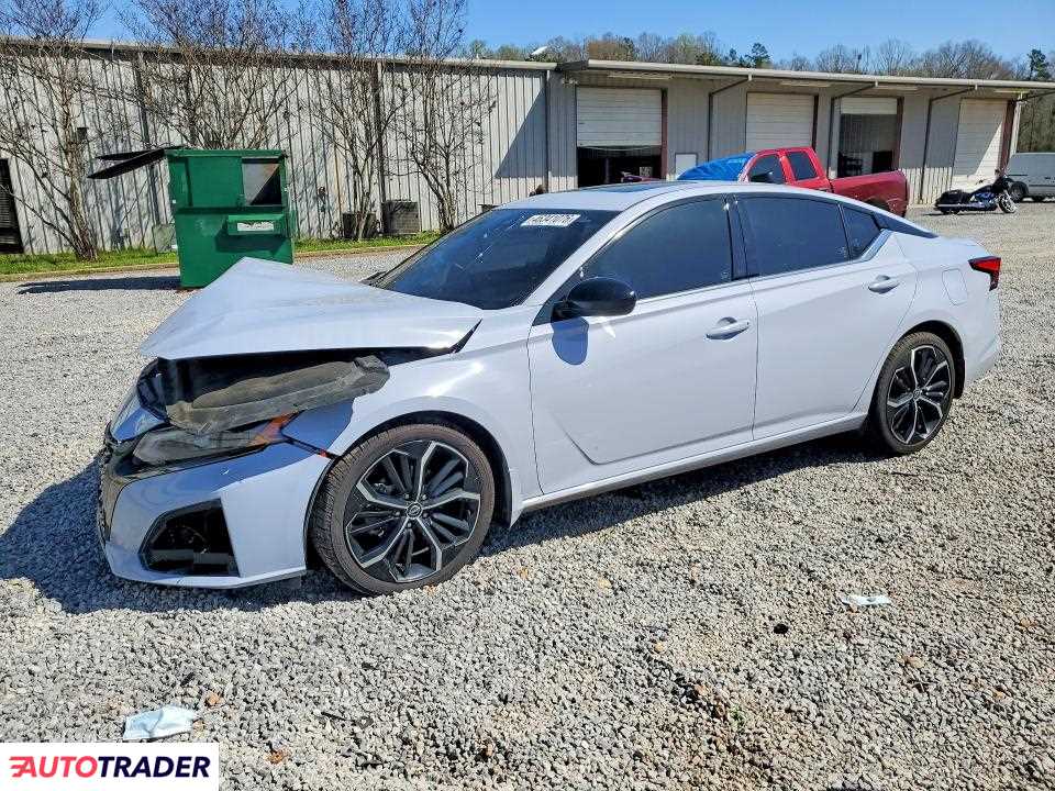Nissan Altima 2024 2
