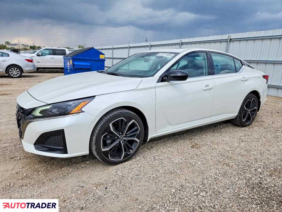 Nissan Altima 2024 2