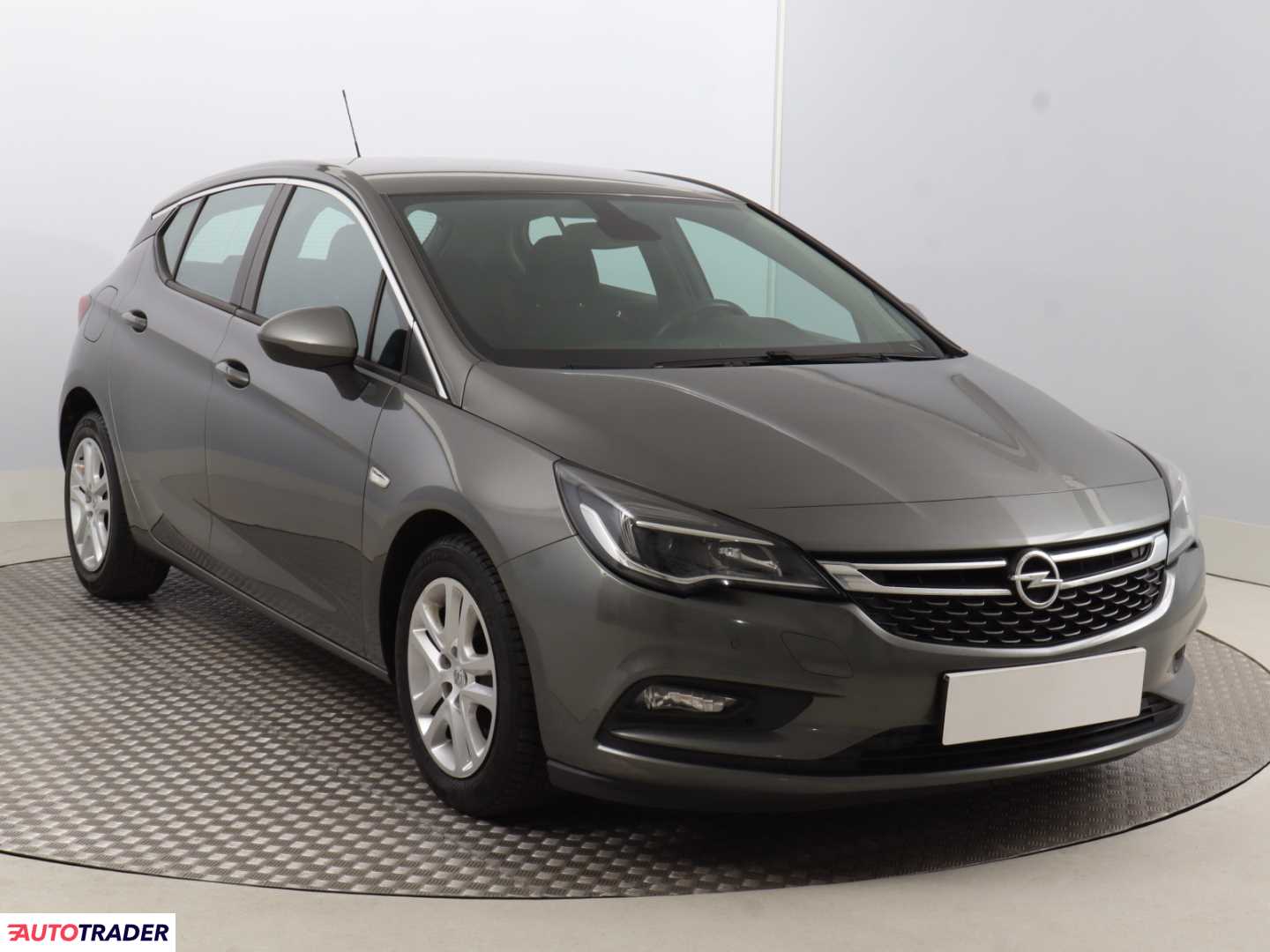 Opel Astra 2017 1.6 108 KM