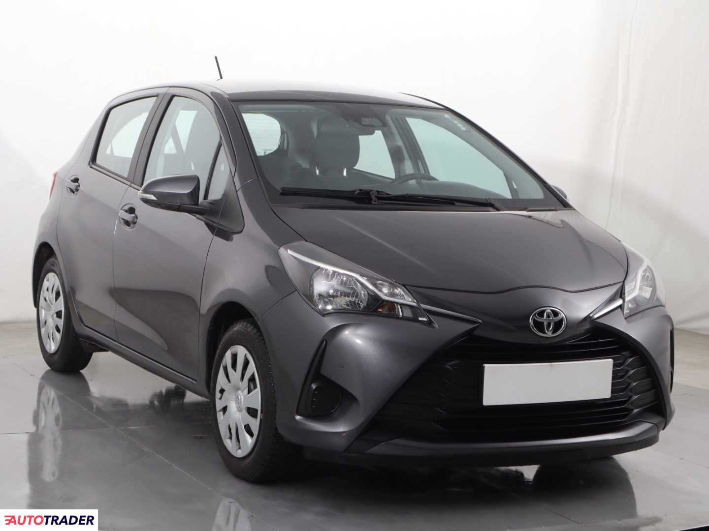 Toyota Yaris 2019 1.5 109 KM