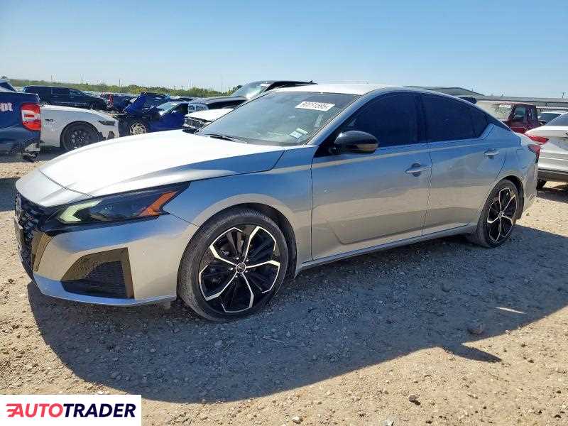 Nissan Altima 2023 2