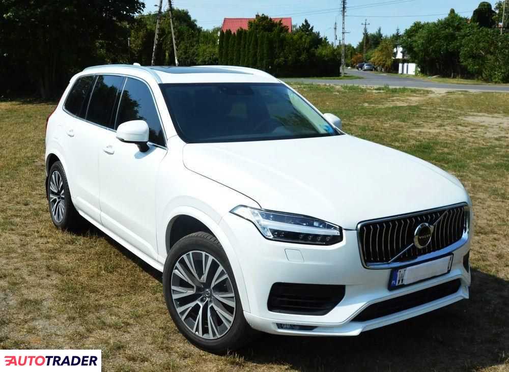 Volvo XC90 2021 2.0 250 KM