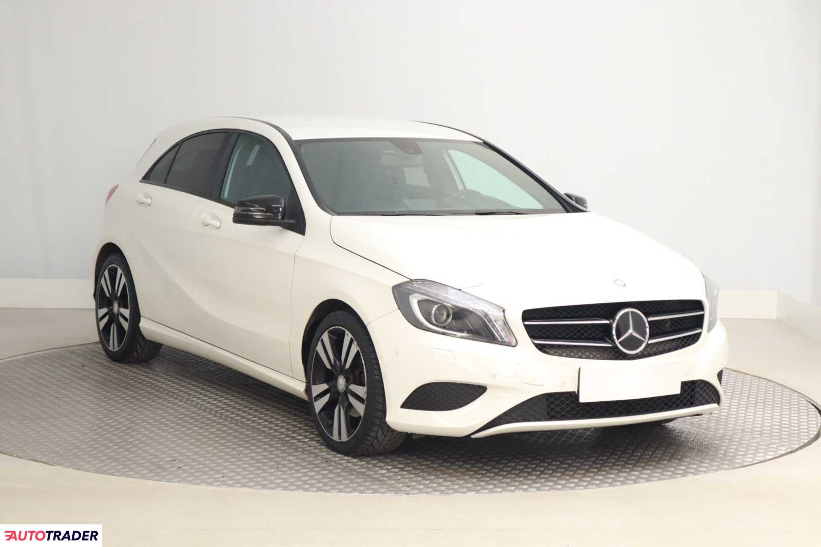 Mercedes A-klasa 2014 1.6 120 KM