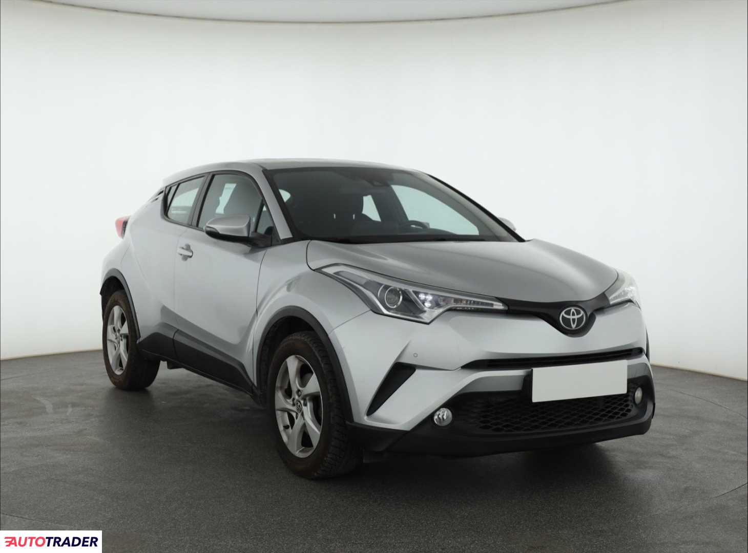Toyota C-HR 2017 1.2 113 KM