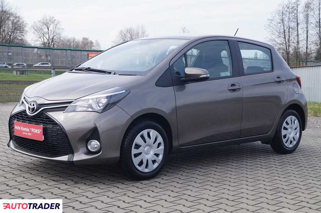Toyota Yaris 2016 1.3 100 KM Toyota Yaris 2016 1.3 100 KM