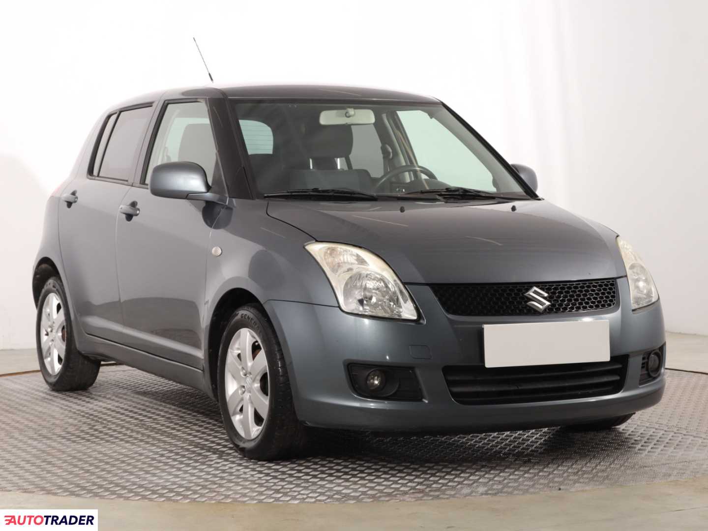 Suzuki Swift 2009 1.3 88 KM