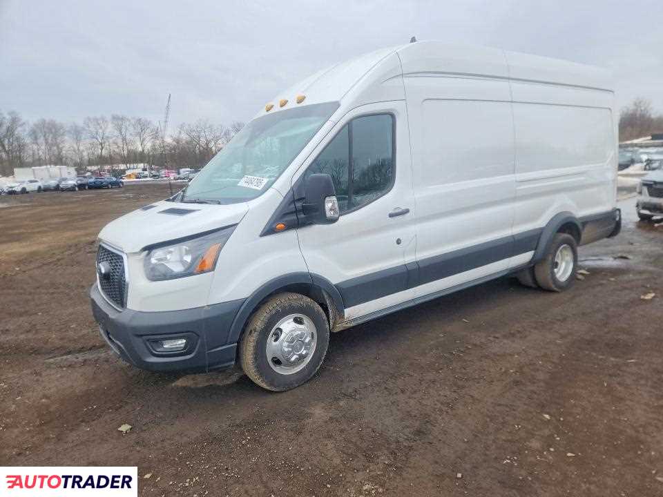 Ford Transit 2024 3