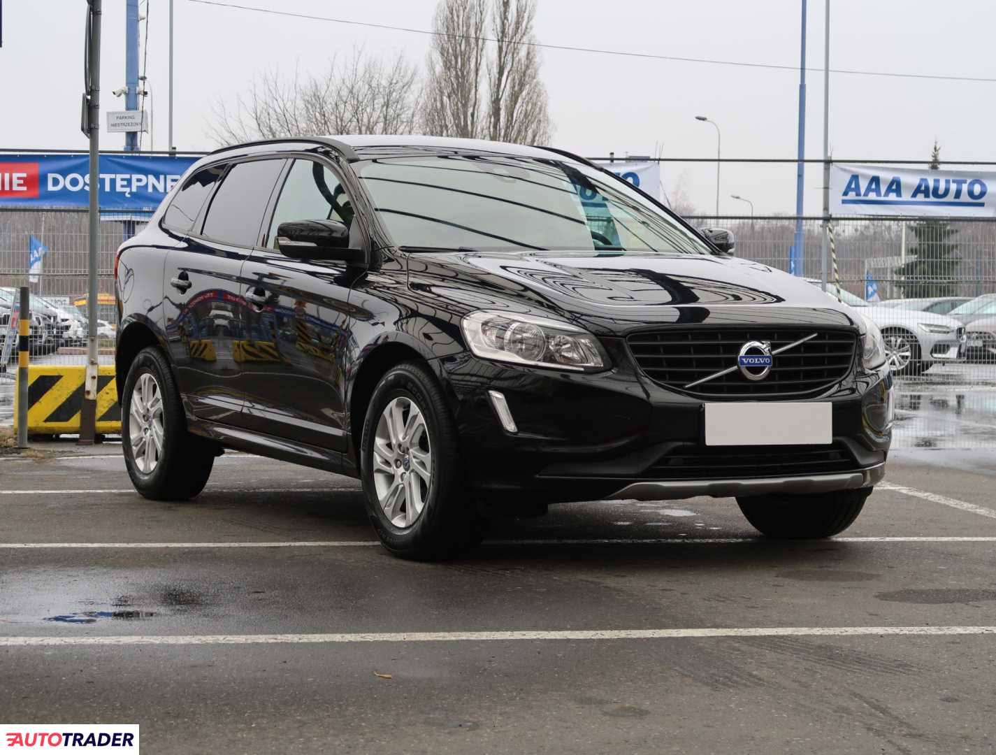 Volvo XC60 2017 2.0 147 KM