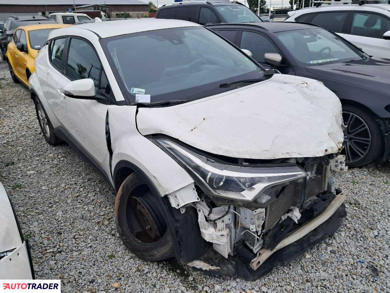 Toyota C-HR 2022 1.8 98 KM