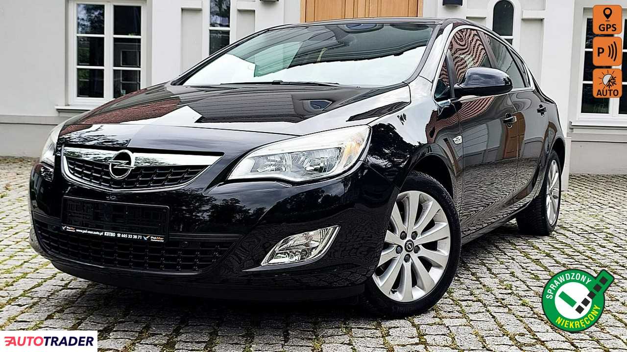 Opel Astra 2011 1.4 140 KM Opel Astra 2011 1.4 140 KM