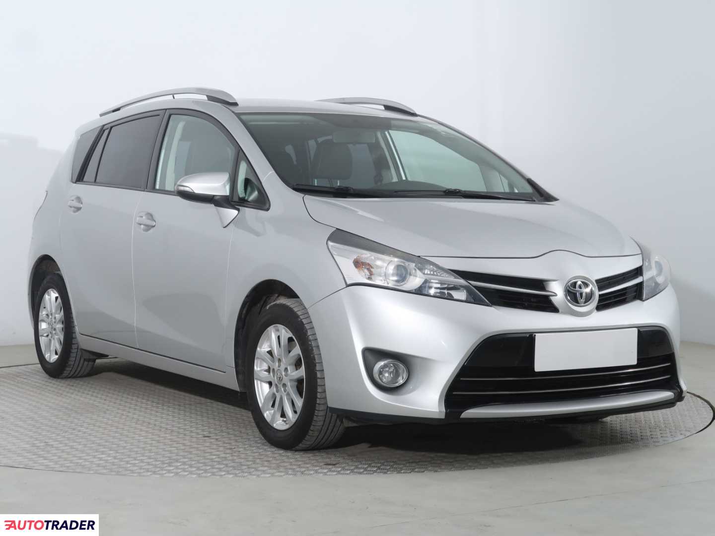 Toyota Verso 2014 1.8 144 KM