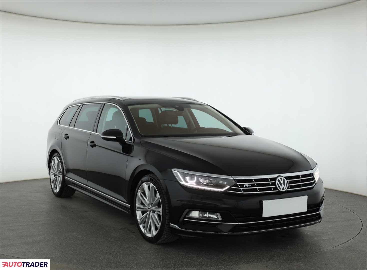 Volkswagen Passat 2018 2.0 187 KM