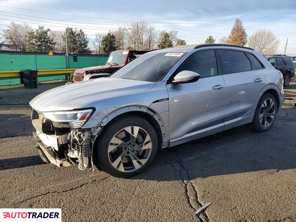 Audi E-tron 2022