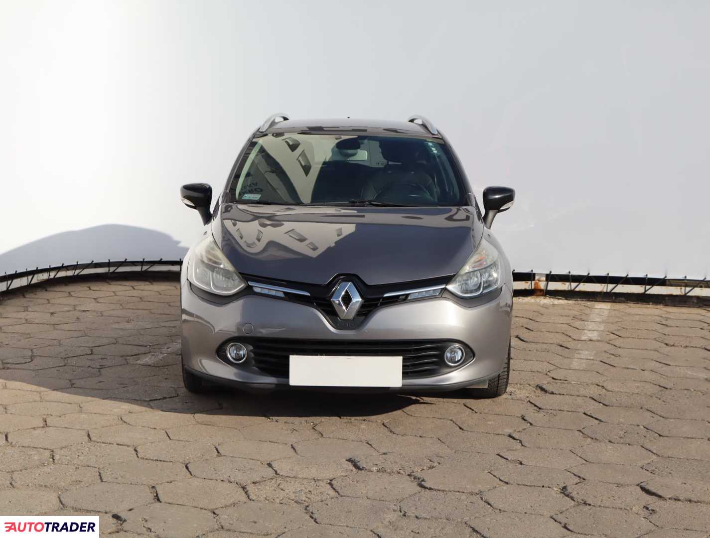 Renault Clio 2016 0.9 88 KM