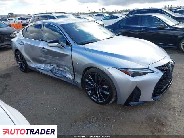 Lexus IS 2023 3