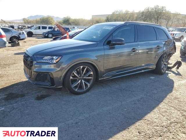 Audi Q7 2023 4