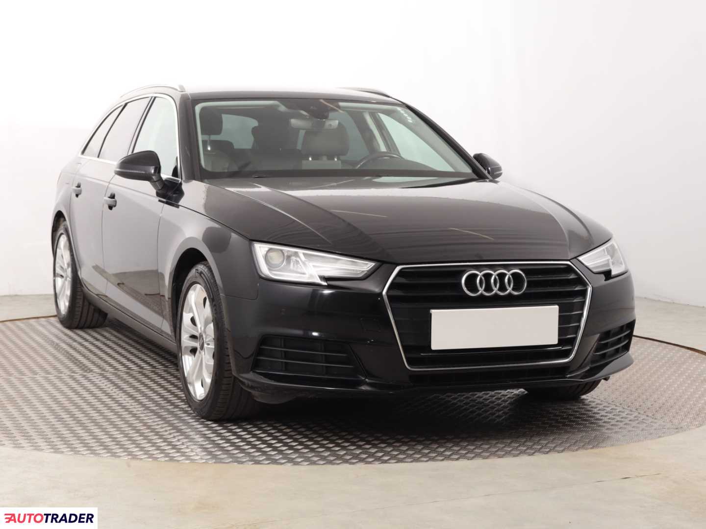 Audi A4 2016 2.0 134 KM Audi A4 2016 2.0 134 KM