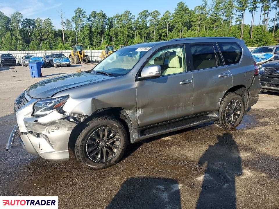 Lexus GX 470 2020 4