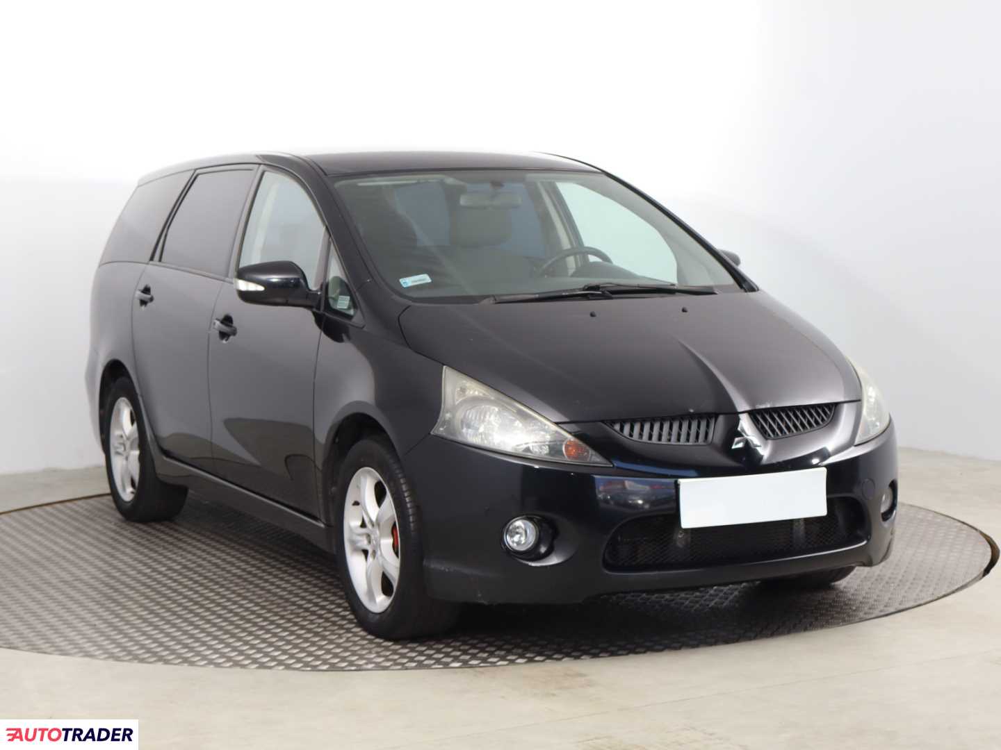 Mitsubishi Grandis 2006 2.0 134 KM