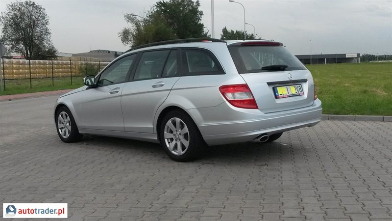 Mercedes 220 2008 2.2 170 KM Mercedes 220 2008 2.2 170 KM