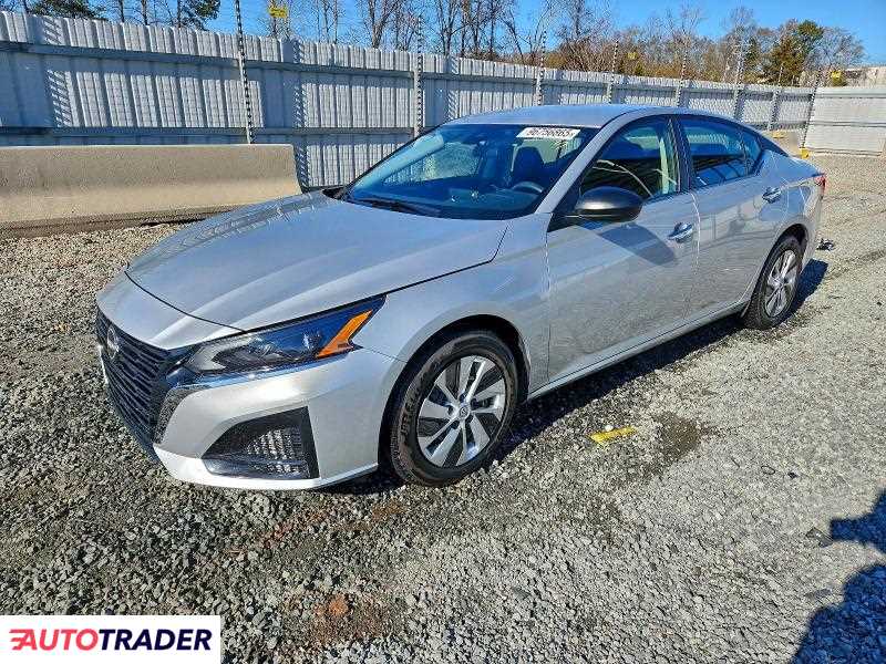 Nissan Altima 2024 2