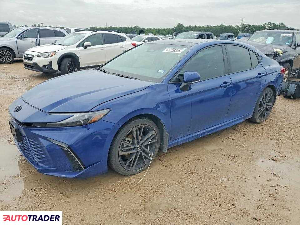 Toyota Camry 2025 2