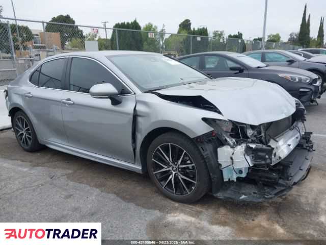 Toyota Camry 2023 2 Toyota Camry 2023 2