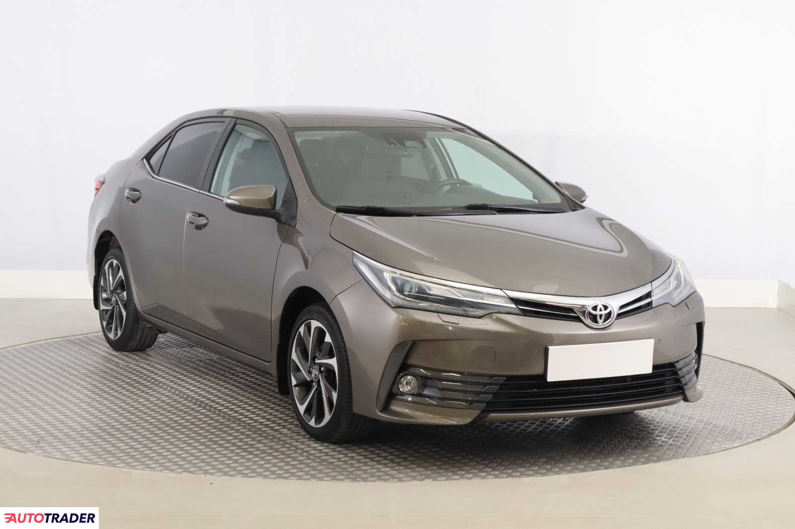 Toyota Corolla 2018 1.6 130 KM
