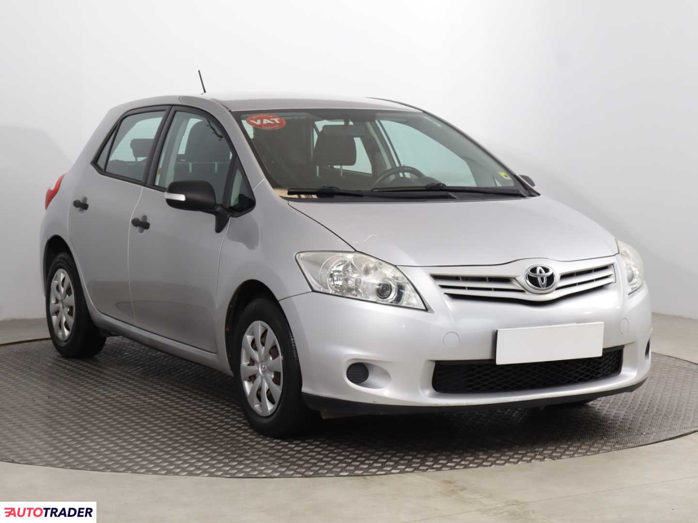 Toyota Auris 2013 1.3 97 KM Toyota Auris 2013 1.3 97 KM