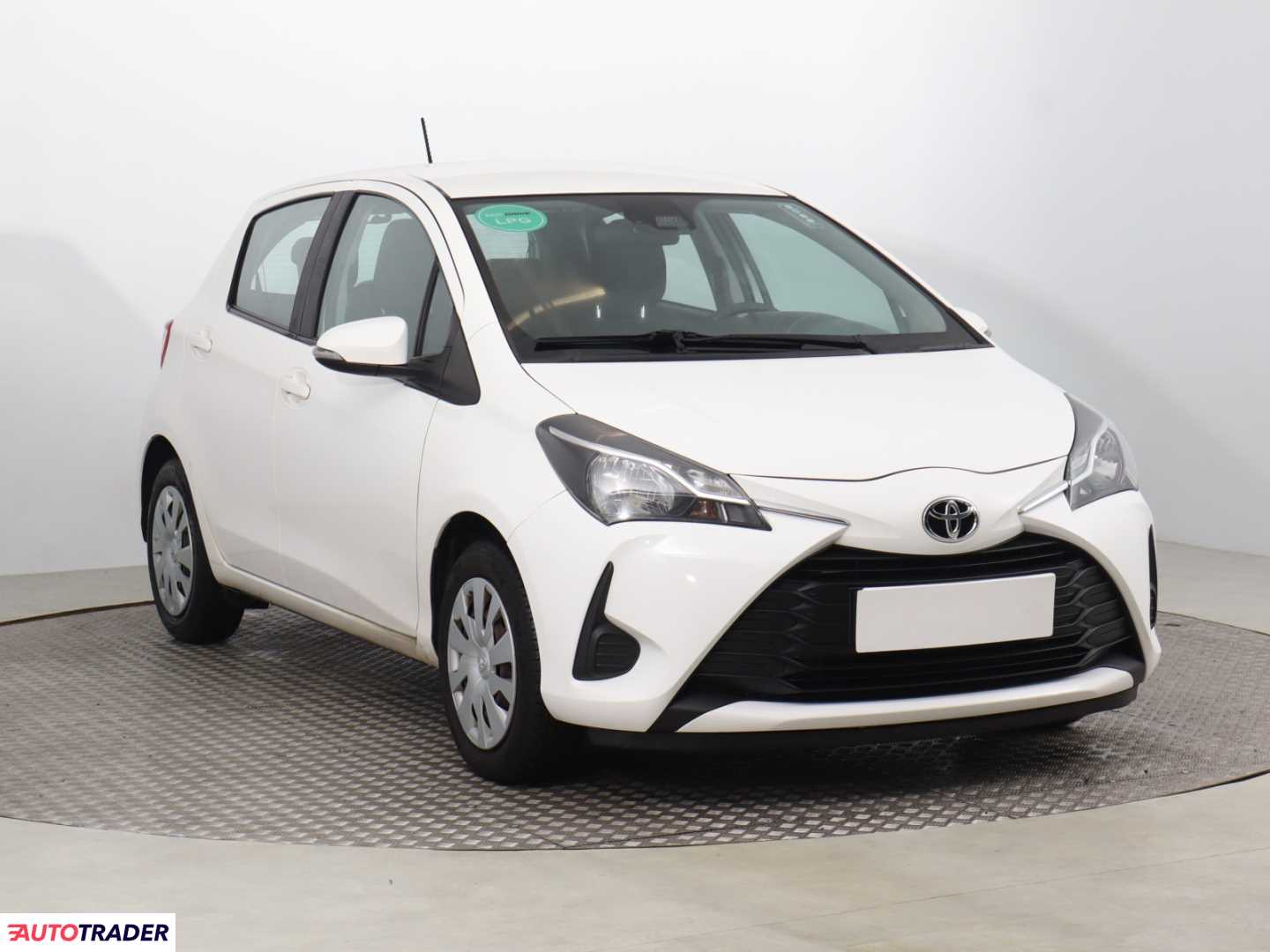 Toyota Yaris 2018 1.5 109 KM