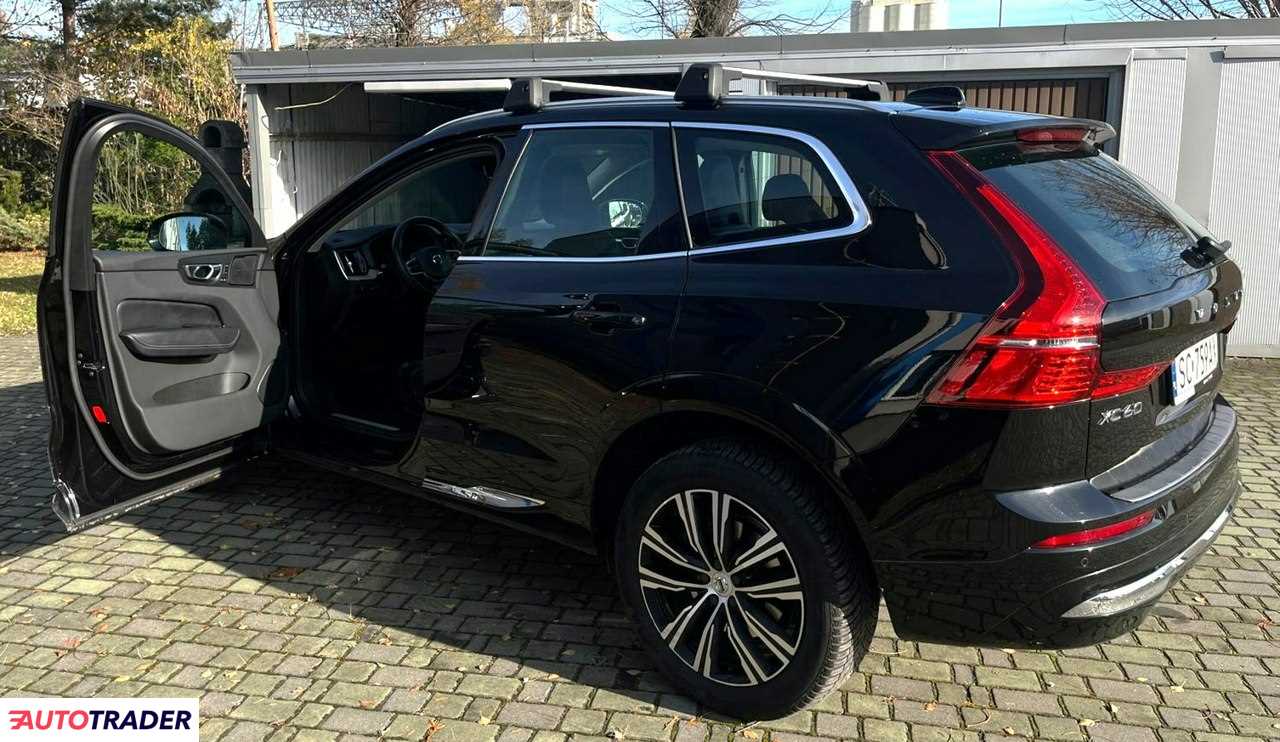 Volvo XC60 2022 2 14 KM