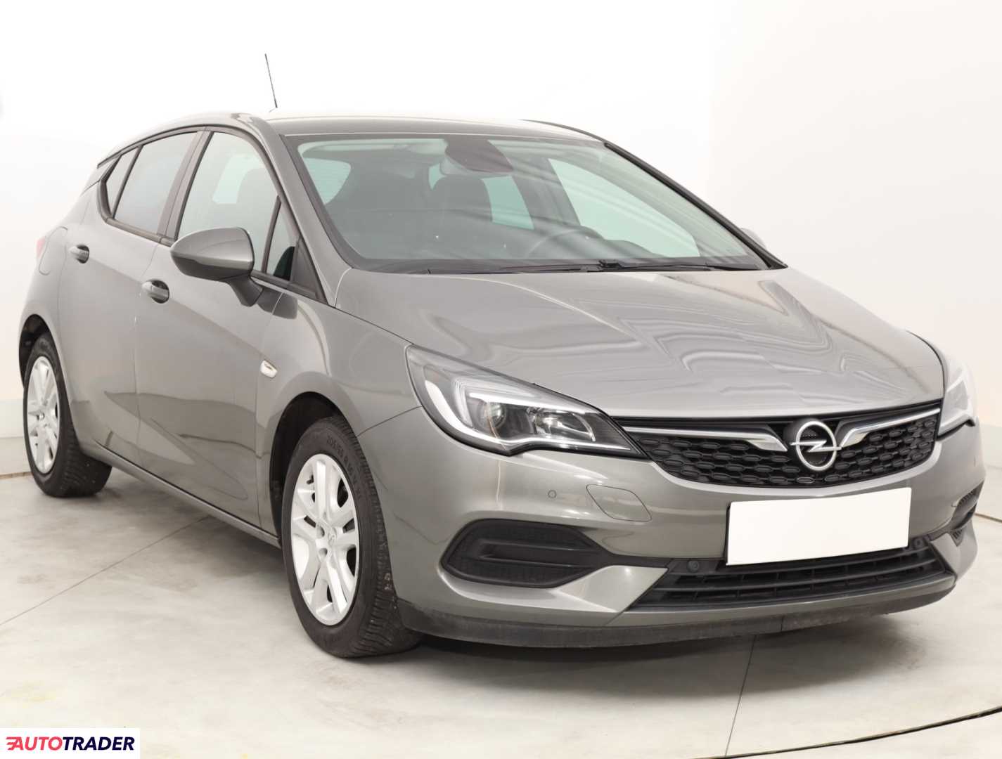Opel Astra 2020 1.2 143 KM