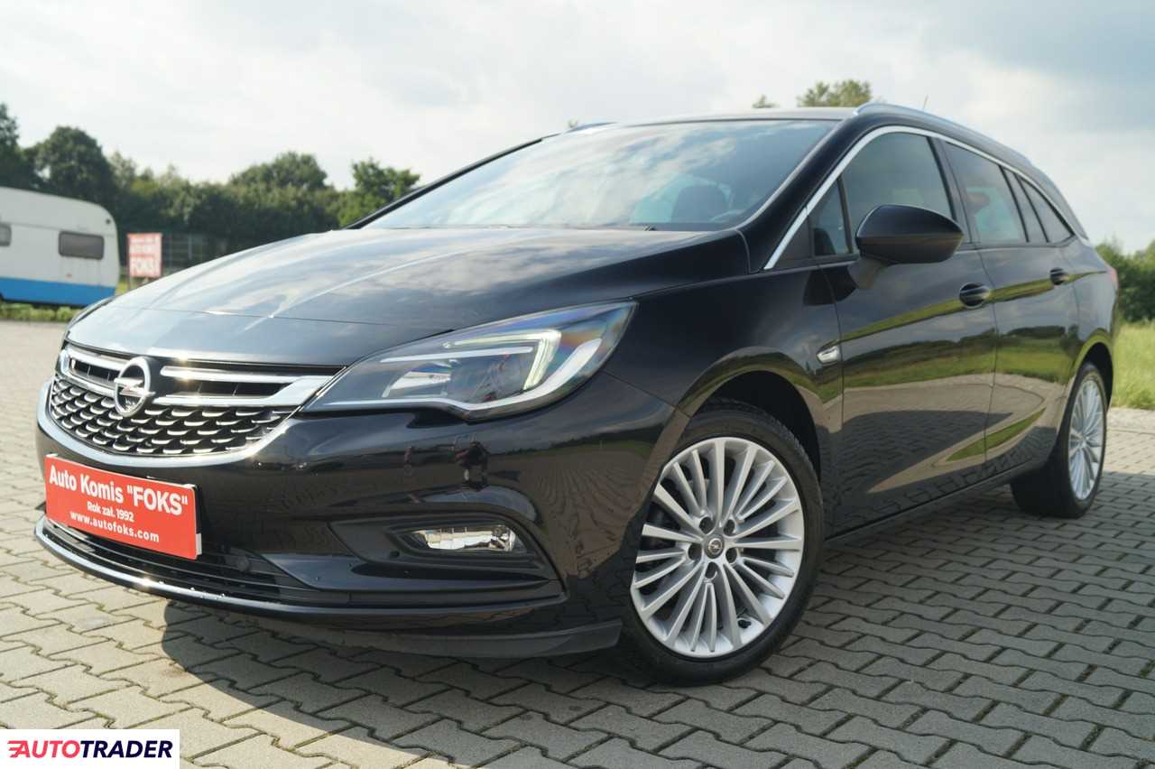 Opel Astra 2017 1.4 125 KM
