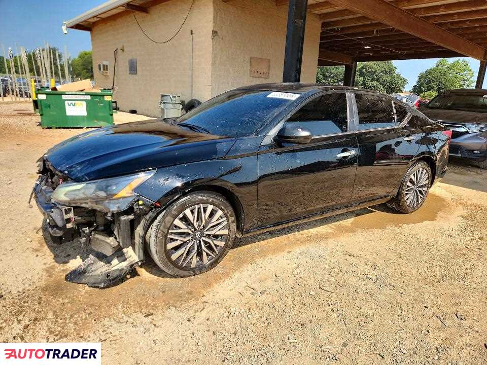 Nissan Altima 2025 2