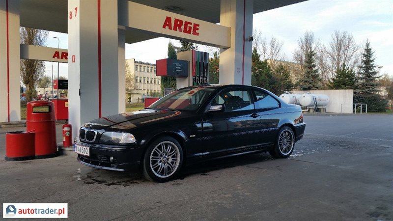 BMW 318 2003 2.0 143 KM BMW 318 2003 2.0 143 KM