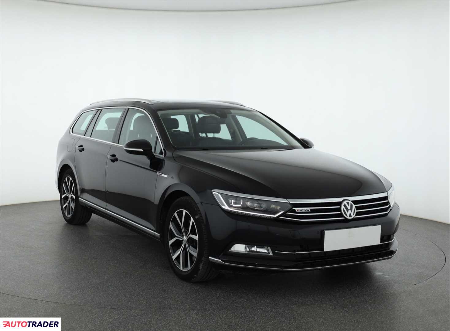 Volkswagen Passat 2018 2.0 236 KM