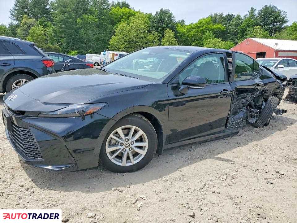 Toyota Camry 2025 2