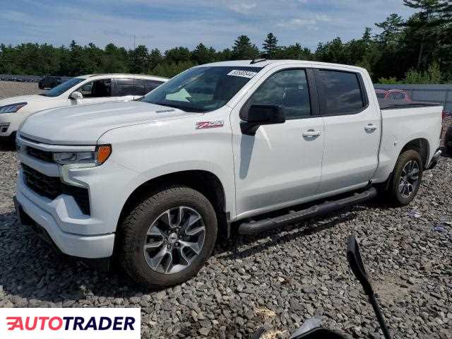 Chevrolet Silverado 2023 3