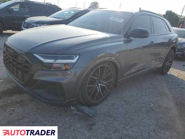 Audi Q8 2021 4