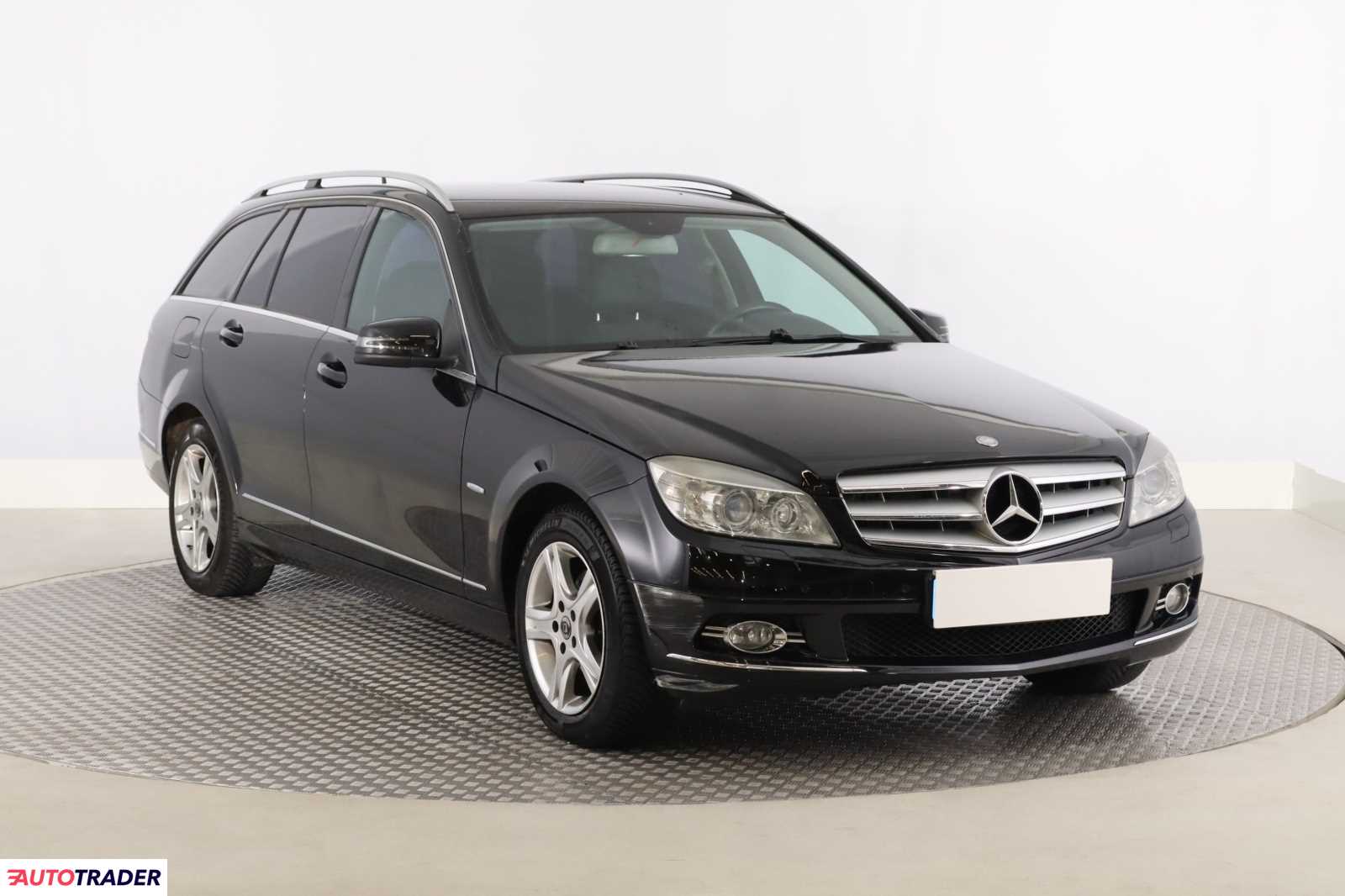 Mercedes C-klasa 2009 1.8 181 KM