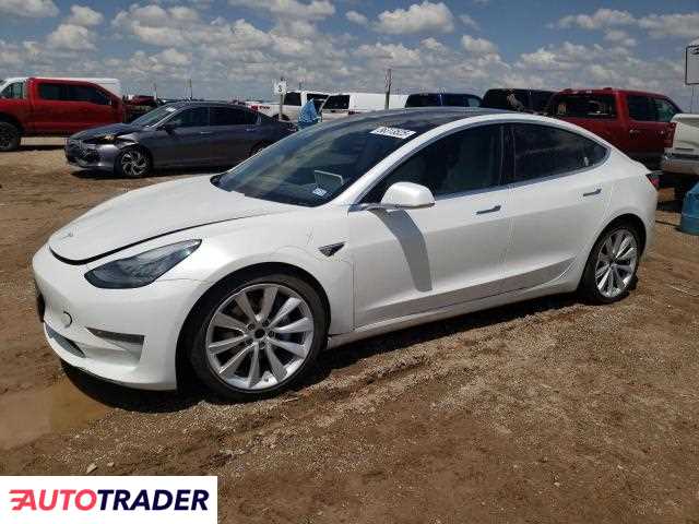 Tesla Model 3 2020 Tesla Model 3 2020