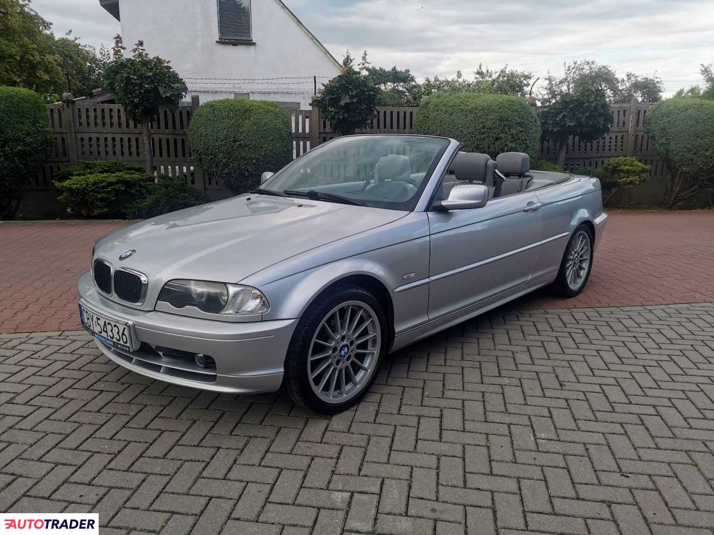 BMW 318 2002 2.0 143 KM BMW 318 2002 2.0 143 KM